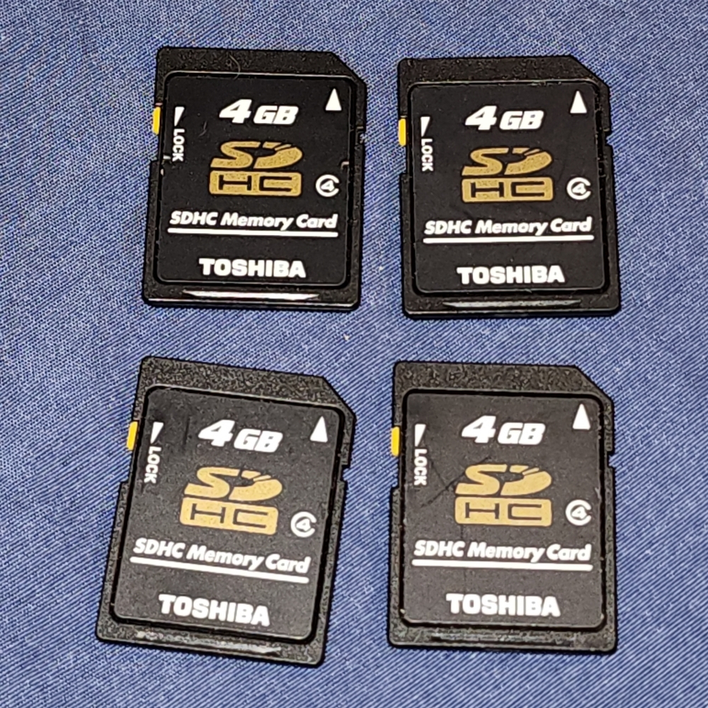 Toshiba 4GB Full Size SD Cards - Set of 4